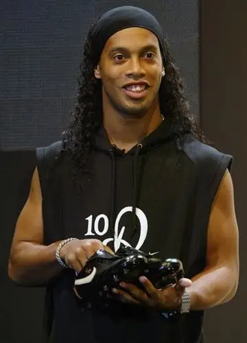 来的足球明 来的足球明