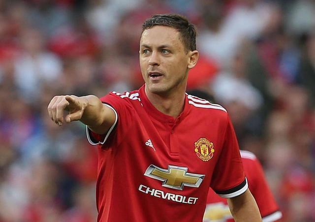 成千上万的 成千上万的